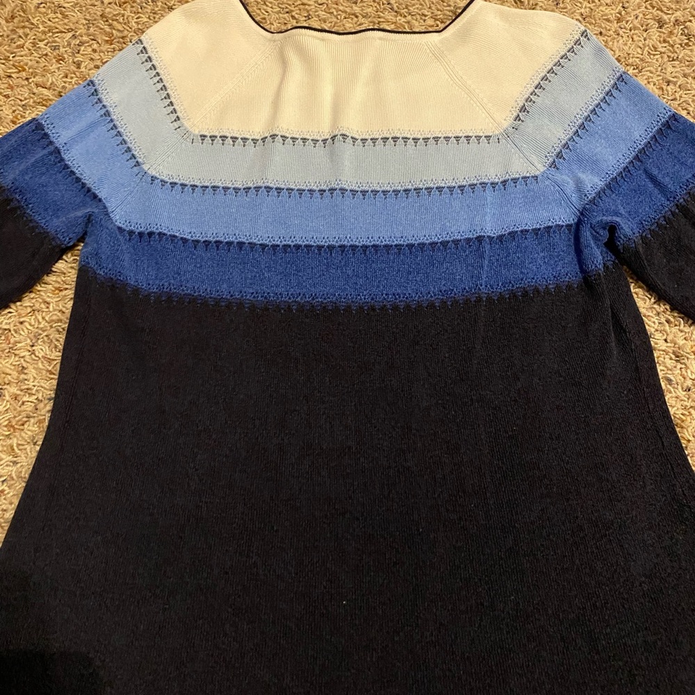 Talbots Lightweight Blouse. Size Medium, Like New… - image 2